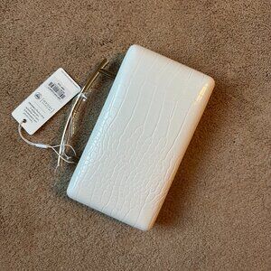 NWT URBAN Claudette Ivory/White hard shell gold handle and chain clutch